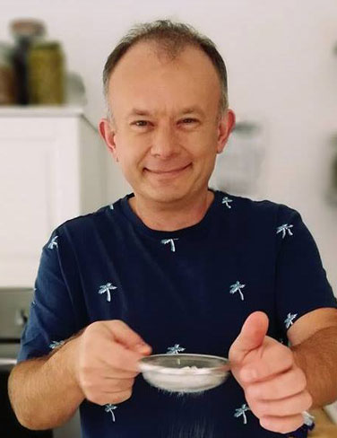 Grzegorz Ostrowski - autor MniamMniam.pl